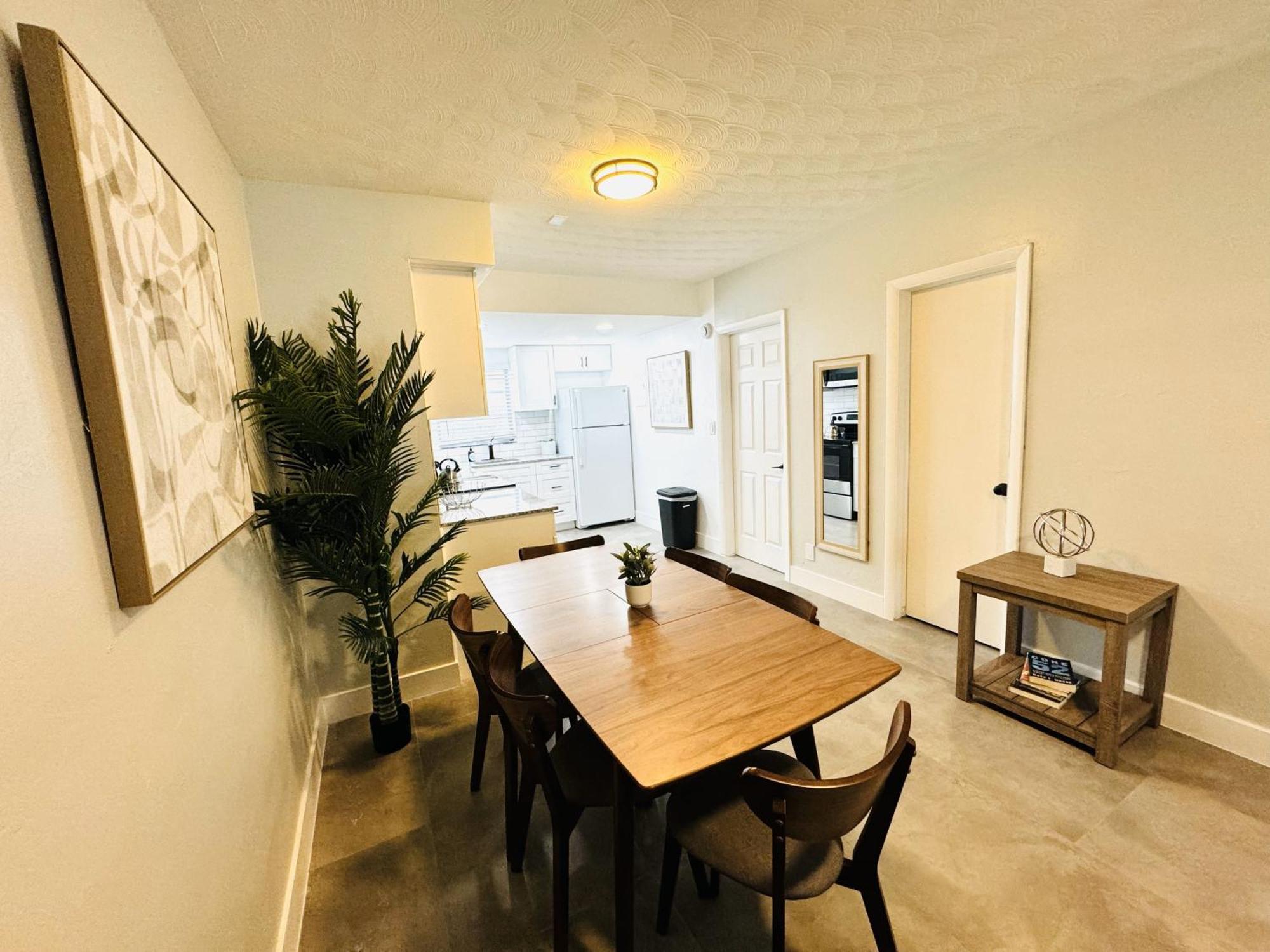 Holiday Park Apartments By Lowkl Fort Lauderdale Exterior foto